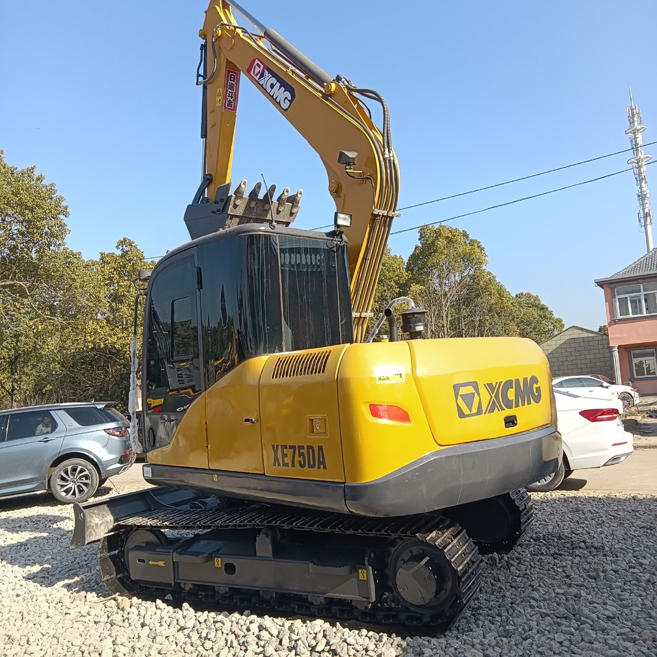XCMG XE75DA - Kāpurķēžu ekskavators: foto 1 XCMG XE75DA - Kāpurķēžu ekskavators: foto 1