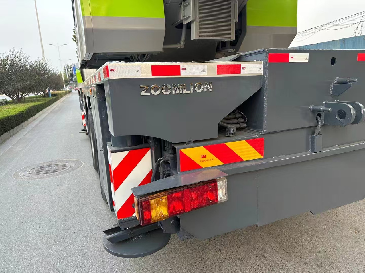 ZOOMLION Crane 80T Click Here for Discount - Visurgājējs celtnis: foto 3 ZOOMLION Crane 80T Click Here for Discount - Visurgājējs celtnis: foto 3