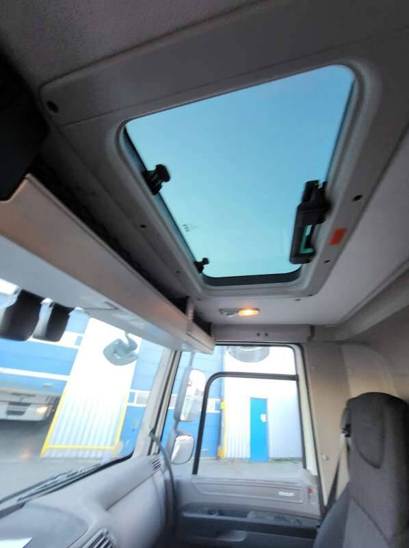 Bortu kravas automašīna/ Platforma, Kravas auto ar manipulatoru Camion Porteur CAMION GRUE 26 TONNES 410 CV 6X4: foto 17