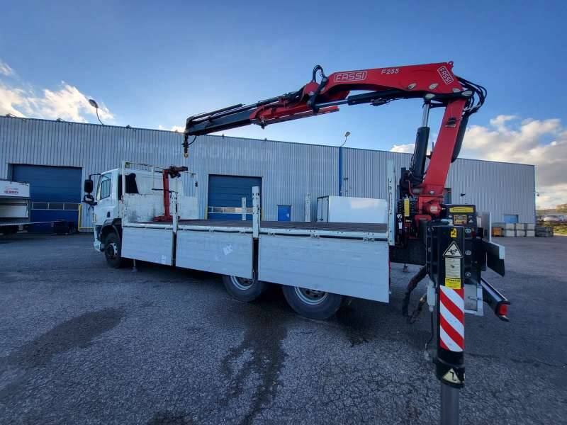 Bortu kravas automašīna/ Platforma, Kravas auto ar manipulatoru Camion Porteur CAMION GRUE 26 TONNES 410 CV 6X4: foto 19