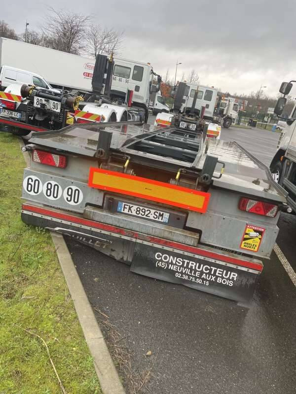 Remorque 2 Essieux 19 TONNES - PORTE CAISSON - Multilift/ Būvgružu konteinera piekabe: foto 3 Remorque 2 Essieux 19 TONNES - PORTE CAISSON - Multilift/ Būvgružu konteinera piekabe: foto 3