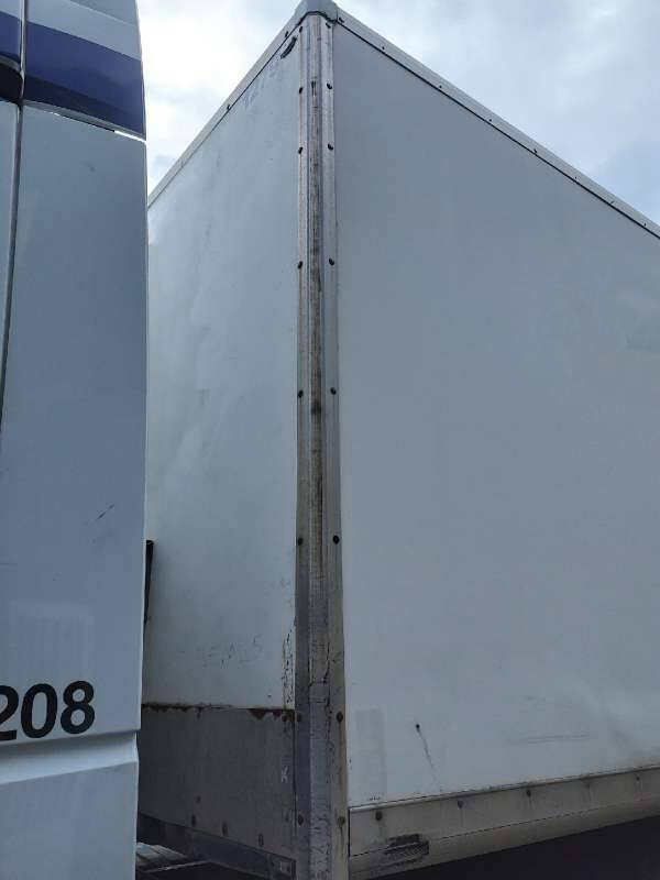 Semi-remorque 3 Essieux 34 TONNES 2 PORTES AR - Puspiekabe slēgtā virsbūve: foto 3 Semi-remorque 3 Essieux 34 TONNES 2 PORTES AR - Puspiekabe slēgtā virsbūve: foto 3