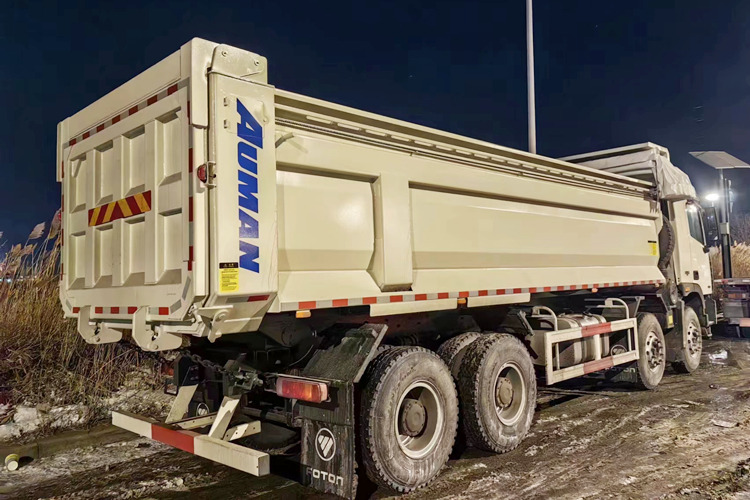 FOTON Foton Auman Dump Truck for Sale in Zambia - Kravas automašīna pašizgāzējs: foto 3 FOTON Foton Auman Dump Truck for Sale in Zambia - Kravas automašīna pašizgāzējs: foto 3