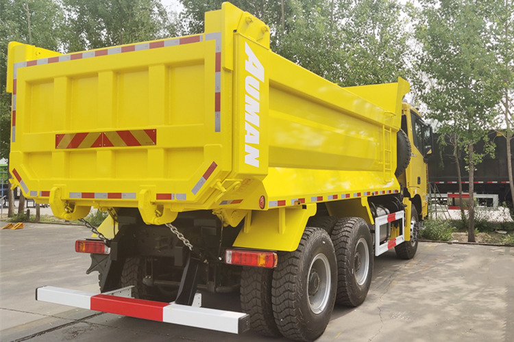 FOTON Foton Auman Etx 6x4 Tipper for Sale in Kenya - Kravas automašīna pašizgāzējs: foto 3 FOTON Foton Auman Etx 6x4 Tipper for Sale in Kenya - Kravas automašīna pašizgāzējs: foto 3