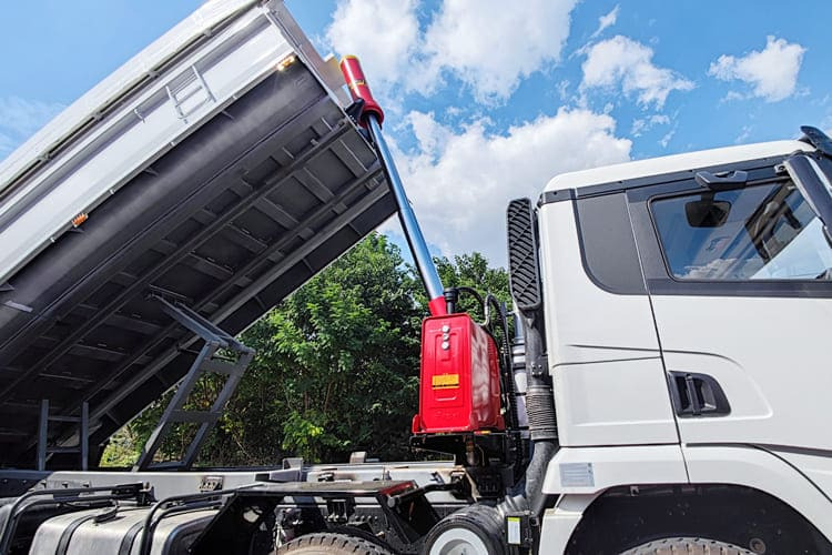 SHACMAN Shacman Dump Truck for Sale in Nigeria - Kravas automašīna pašizgāzējs: foto 3 SHACMAN Shacman Dump Truck for Sale in Nigeria - Kravas automašīna pašizgāzējs: foto 3