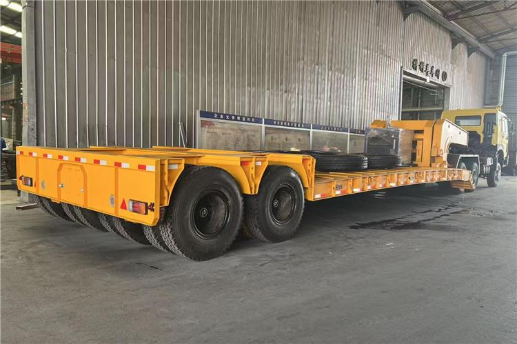 TITAN 2 Axle Detachable Gooseneck Trailer for Sale In Jamaica - Puspiekabe zema profila platforma: foto 3 TITAN 2 Axle Detachable Gooseneck Trailer for Sale In Jamaica - Puspiekabe zema profila platforma: foto 3