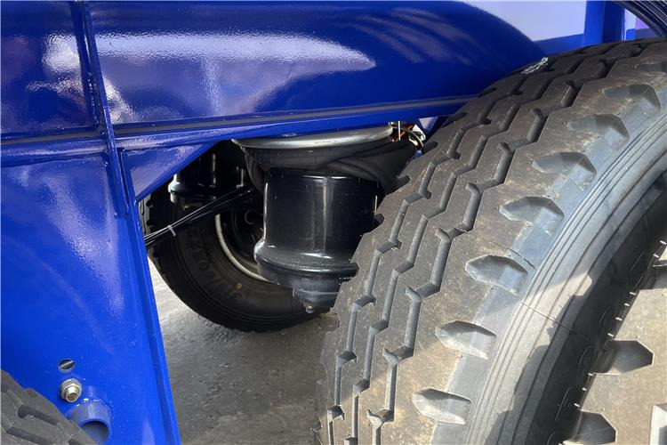 TITAN 4 Axle Dump Semi Trailer for Sale In Zambia - Puspiekabe pašizgāzējs: foto 3 TITAN 4 Axle Dump Semi Trailer for Sale In Zambia - Puspiekabe pašizgāzējs: foto 3