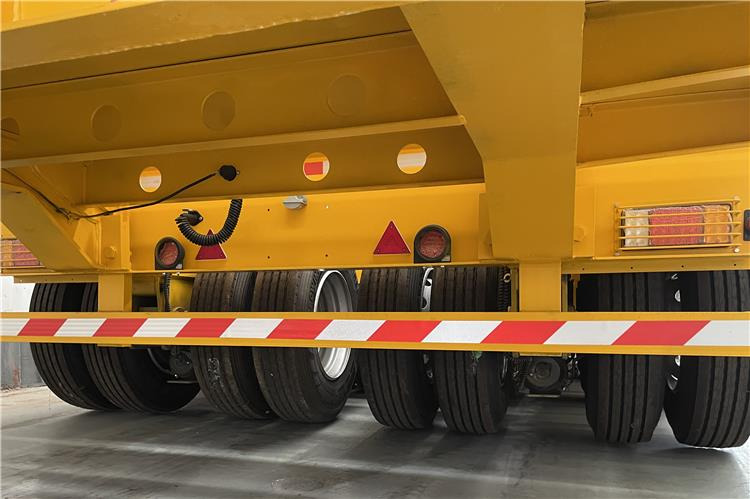 TITAN 4 Line 8 Axle Detachable Gooseneck Trailer for Sale In Nigeria Lagos - Puspiekabe zema profila platforma: foto 5 TITAN 4 Line 8 Axle Detachable Gooseneck Trailer for Sale In Nigeria Lagos - Puspiekabe zema profila platforma: foto 5