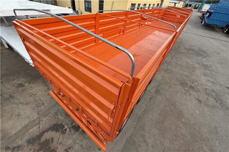 TITAN 80 Ton Side Wall Semi Trailer for Sale In Guyana - Bortu puspiekabe/ Platforma: foto 4 TITAN 80 Ton Side Wall Semi Trailer for Sale In Guyana - Bortu puspiekabe/ Platforma: foto 4