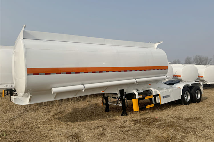 TITAN Fuel Tanker Superlink Trailer for Sale - Puspiekabe cisterna: foto 4 TITAN Fuel Tanker Superlink Trailer for Sale - Puspiekabe cisterna: foto 4