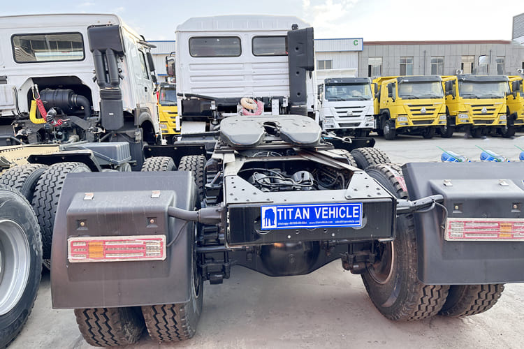 SHACMAN F3000 Shacman Truck Tractor for Sale in Nigeria - Vilcējs: foto 2 SHACMAN F3000 Shacman Truck Tractor for Sale in Nigeria - Vilcējs: foto 2