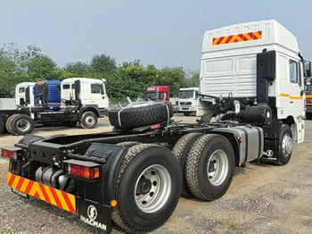 SHACMAN Shacman Truck Head F3000 for Sale in Mali - Vilcējs: foto 2 SHACMAN Shacman Truck Head F3000 for Sale in Mali - Vilcējs: foto 2