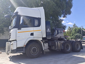 SHACMAN Shacman Truck Head for Sale in Namibia - Vilcējs: foto 2 SHACMAN Shacman Truck Head for Sale in Namibia - Vilcējs: foto 2