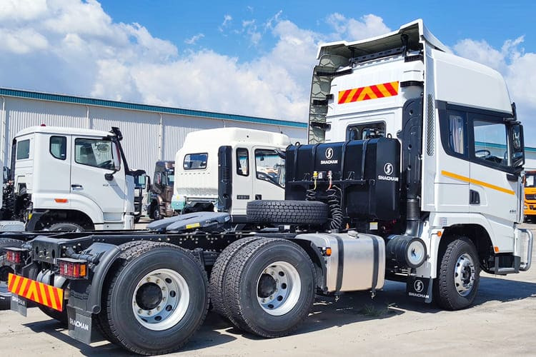 SHACMAN Shacman X3000 Truck Tractor Price for Sale in Jamaica - Vilcējs: foto 3 SHACMAN Shacman X3000 Truck Tractor Price for Sale in Jamaica - Vilcējs: foto 3