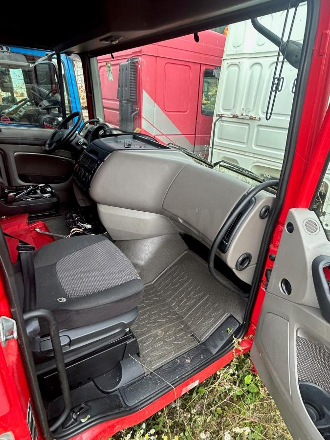 DAF XF105-460 Rouge - Kabīne - Kravas automašīna: foto 2 DAF XF105-460 Rouge - Kabīne - Kravas automašīna: foto 2