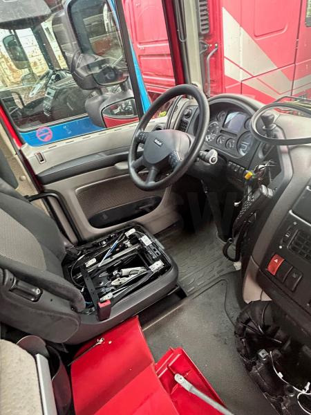 DAF XF105-460 Rouge - Kabīne - Kravas automašīna: foto 5 DAF XF105-460 Rouge - Kabīne - Kravas automašīna: foto 5