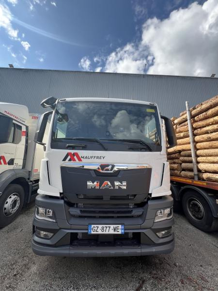 MAN TGS 26.440 - Kravas automašīna ar slēgto virsbūvi: foto 1 MAN TGS 26.440 - Kravas automašīna ar slēgto virsbūvi: foto 1