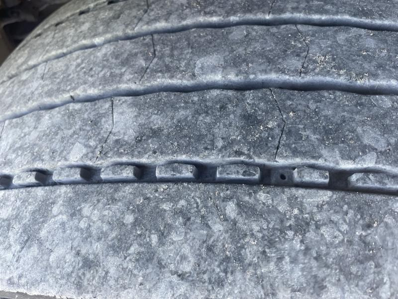 MAN TGS 35.480 - Kravas automašīna ar tentu: foto 4 MAN TGS 35.480 - Kravas automašīna ar tentu: foto 4