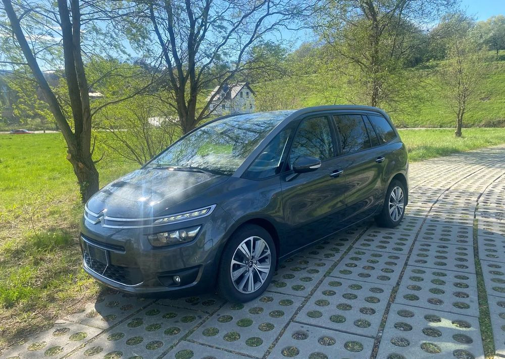 Citroën C4 Grand Picasso BlueHDi 120 EAT6 Selection - Mikroautobuss, Pasažieru furgons: foto 5 Citroën C4 Grand Picasso BlueHDi 120 EAT6 Selection - Mikroautobuss, Pasažieru furgons: foto 5