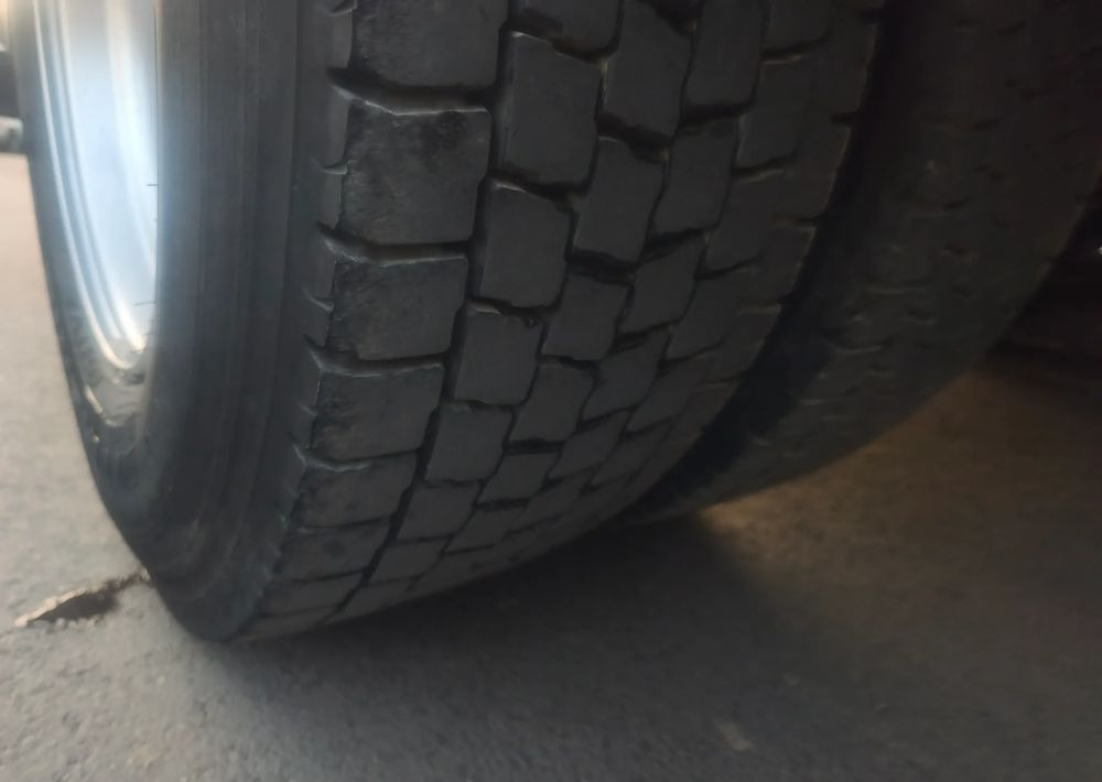 DAF LF 18.320 Kontener 20 palet - Kravas automašīna ar slēgto virsbūvi: foto 5 DAF LF 18.320 Kontener 20 palet - Kravas automašīna ar slēgto virsbūvi: foto 5