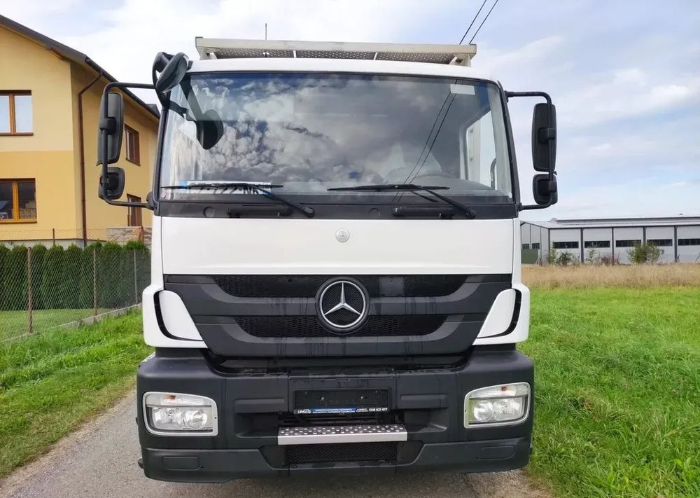 Mercedes-Benz AXOR 1829 rama do zabudowy blokada mostu - Šasija kravas automašīna: foto 2 Mercedes-Benz AXOR 1829 rama do zabudowy blokada mostu - Šasija kravas automašīna: foto 2