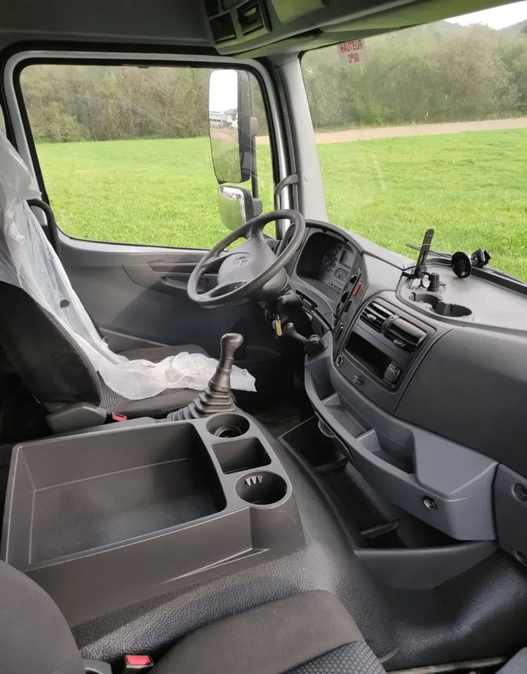 Mercedes-Benz AXOR 1829 rama do zabudowy blokada mostu - Šasija kravas automašīna: foto 5 Mercedes-Benz AXOR 1829 rama do zabudowy blokada mostu - Šasija kravas automašīna: foto 5