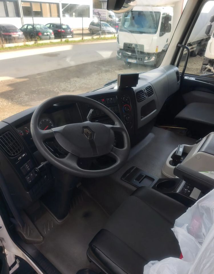 Renault Gama D 18.280 rama do zabudowy poduszka - Šasija kravas automašīna: foto 3 Renault Gama D 18.280 rama do zabudowy poduszka - Šasija kravas automašīna: foto 3