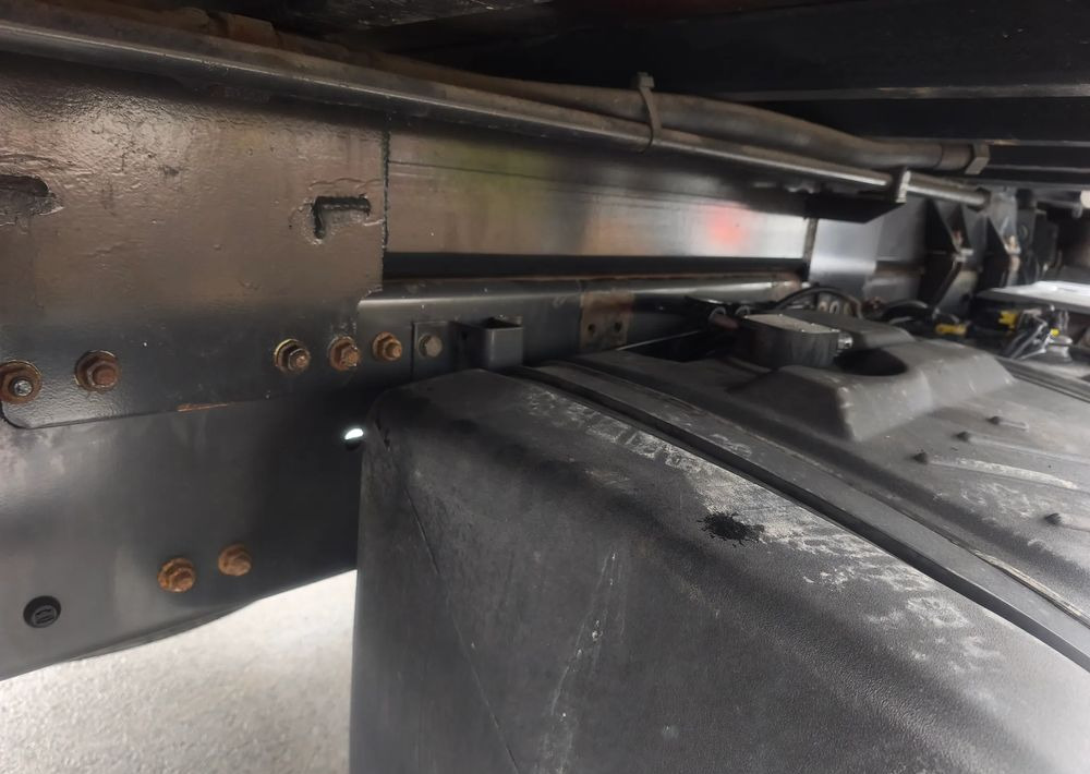 Renault Gama D 26.320 skrzynia hds palfinger PK15500 - Bortu kravas automašīna/ Platforma, Kravas auto ar manipulatoru: foto 5 Renault Gama D 26.320 skrzynia hds palfinger PK15500 - Bortu kravas automašīna/ Platforma, Kravas auto ar manipulatoru: foto 5