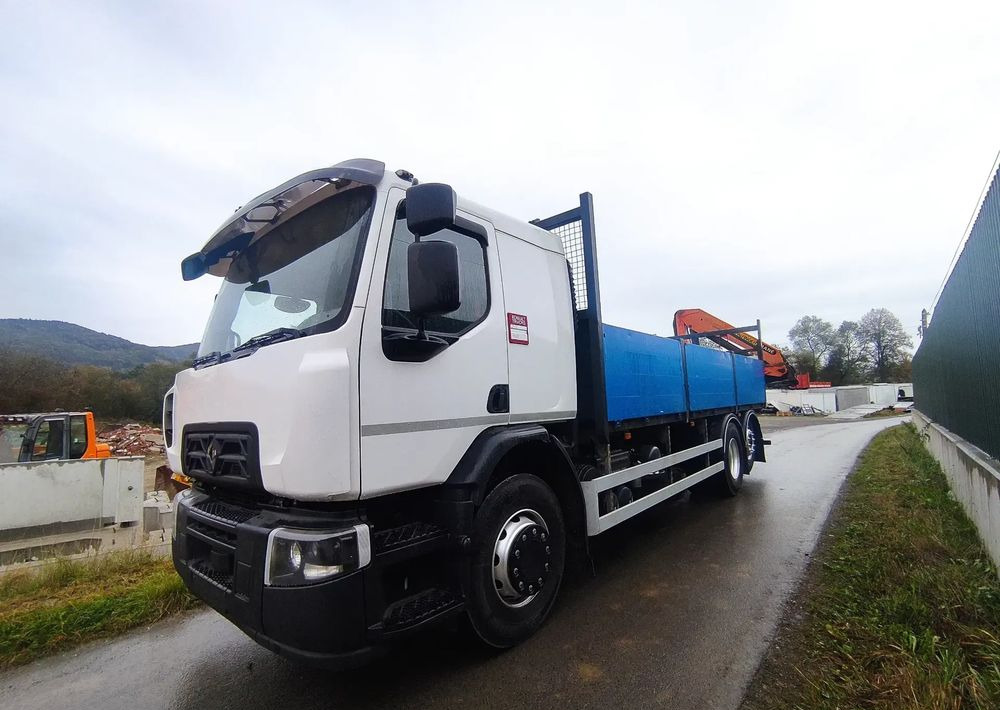 Renault Gama D 26.320 skrzynia hds palfinger PK15500 - Bortu kravas automašīna/ Platforma, Kravas auto ar manipulatoru: foto 1 Renault Gama D 26.320 skrzynia hds palfinger PK15500 - Bortu kravas automašīna/ Platforma, Kravas auto ar manipulatoru: foto 1