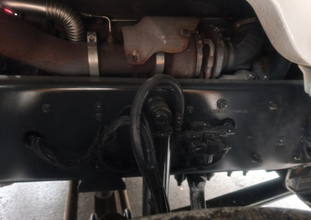 Renault Gama D 26.320 skrzynia hds palfinger PK15500 - Bortu kravas automašīna/ Platforma, Kravas auto ar manipulatoru: foto 4 Renault Gama D 26.320 skrzynia hds palfinger PK15500 - Bortu kravas automašīna/ Platforma, Kravas auto ar manipulatoru: foto 4