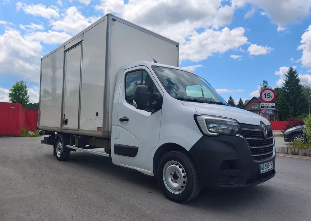 Renault MASTER 2,3 8 palet winda po obsłudze gotowy do jazdy - Furgons ar slēgtā virsbūve: foto 5 Renault MASTER 2,3 8 palet winda po obsłudze gotowy do jazdy - Furgons ar slēgtā virsbūve: foto 5
