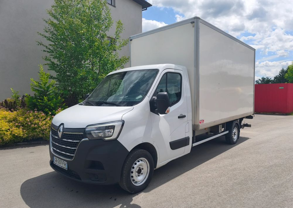 Renault MASTER 2,3 8 palet winda po obsłudze gotowy do jazdy - Furgons ar slēgtā virsbūve: foto 3 Renault MASTER 2,3 8 palet winda po obsłudze gotowy do jazdy - Furgons ar slēgtā virsbūve: foto 3
