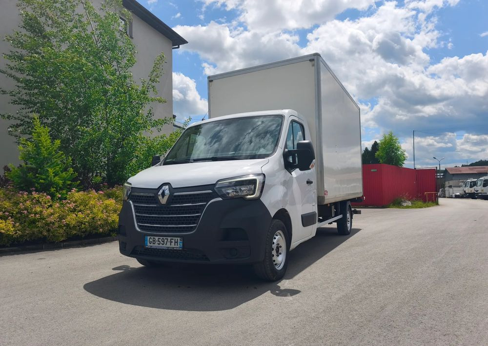 Renault MASTER 2,3 8 palet winda po obsłudze gotowy do jazdy - Furgons ar slēgtā virsbūve: foto 4 Renault MASTER 2,3 8 palet winda po obsłudze gotowy do jazdy - Furgons ar slēgtā virsbūve: foto 4