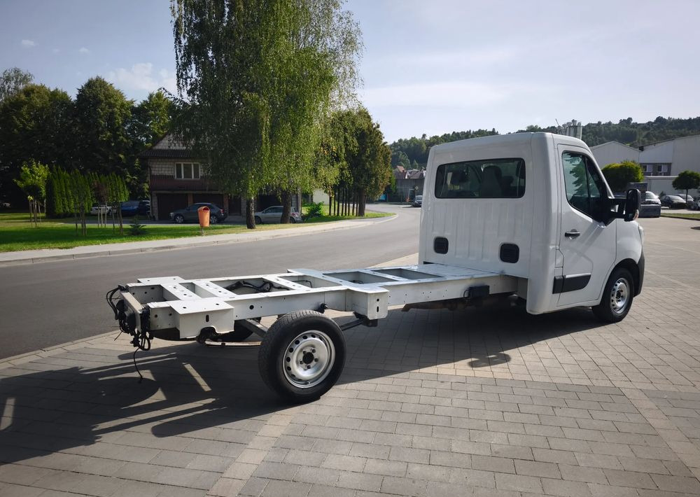 Renault MASTER 2,3 rama do zabudowy po obsłudze gotowy do jazdy - Šasija kravas automašīna: foto 4 Renault MASTER 2,3 rama do zabudowy po obsłudze gotowy do jazdy - Šasija kravas automašīna: foto 4