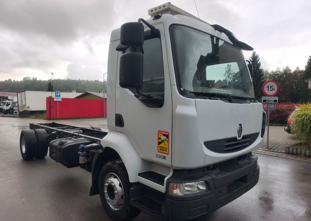 Renault Midlum 220.14 220.16 rama do zabudowy poduszka - Šasija kravas automašīna: foto 2 Renault Midlum 220.14 220.16 rama do zabudowy poduszka - Šasija kravas automašīna: foto 2