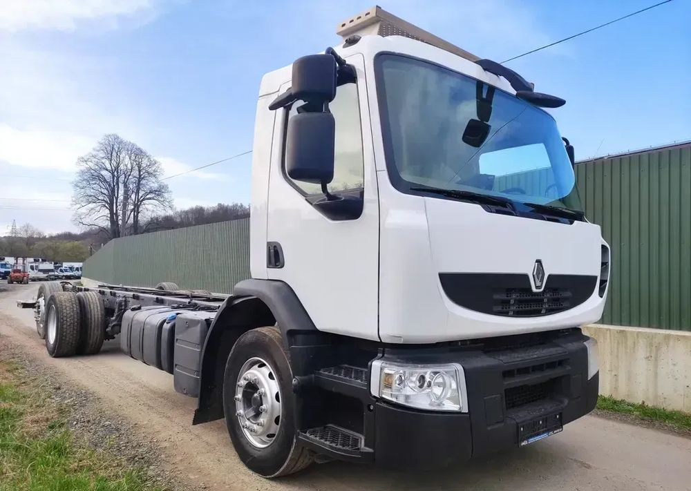 Renault Premium 26.380 Dxi 6x2 rama do zabudowy - Šasija kravas automašīna: foto 1 Renault Premium 26.380 Dxi 6x2 rama do zabudowy - Šasija kravas automašīna: foto 1