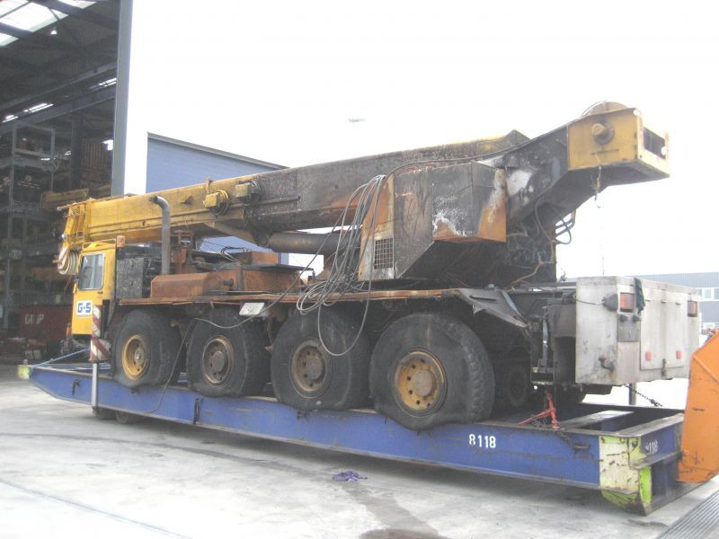 Liebherr LTM 1070 for parts - Autoceltnis: foto 2 Liebherr LTM 1070 for parts - Autoceltnis: foto 2