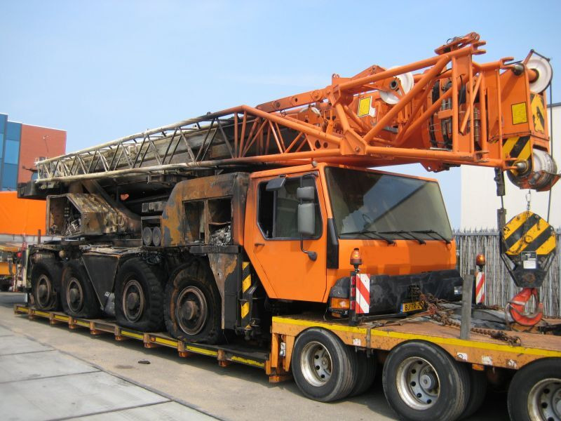 Liebherr LTM 1080-1 for parts - Autoceltnis: foto 1 Liebherr LTM 1080-1 for parts - Autoceltnis: foto 1