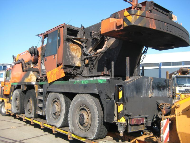 Liebherr LTM 1080-1 for parts - Autoceltnis: foto 2 Liebherr LTM 1080-1 for parts - Autoceltnis: foto 2