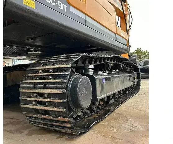 2020 Hyundai R305 - Kāpurķēžu ekskavators: foto 3 2020 Hyundai R305 - Kāpurķēžu ekskavators: foto 3