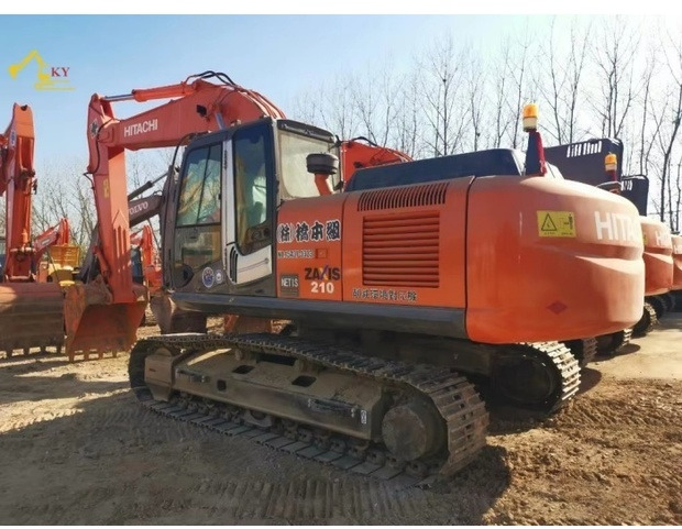 2022 Hitachi ZX210 - Kāpurķēžu ekskavators: foto 4 2022 Hitachi ZX210 - Kāpurķēžu ekskavators: foto 4