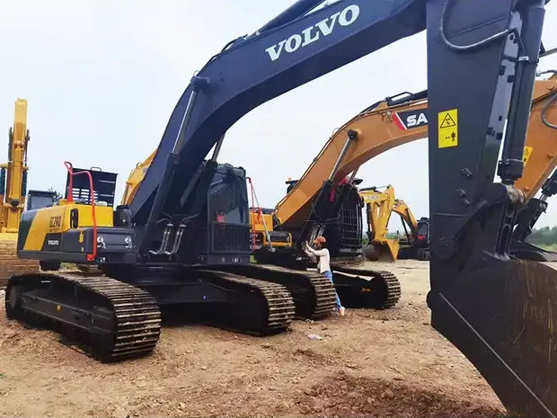 2022 Volvo EC290 - Kāpurķēžu ekskavators: foto 3 2022 Volvo EC290 - Kāpurķēžu ekskavators: foto 3