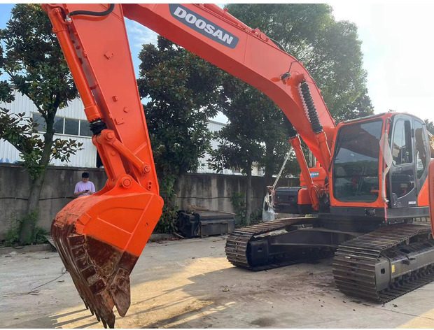 2023 Doosan DH225-9 - Kāpurķēžu ekskavators: foto 2 2023 Doosan DH225-9 - Kāpurķēžu ekskavators: foto 2