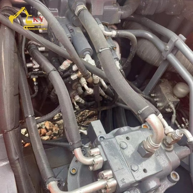 2023 Doosan DX300 - Kāpurķēžu ekskavators: foto 4 2023 Doosan DX300 - Kāpurķēžu ekskavators: foto 4