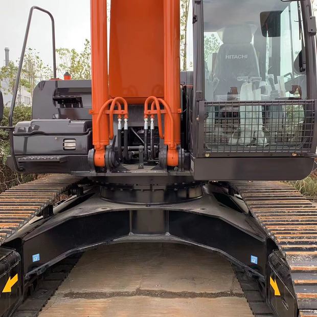2023 Hitachi ZX360 - Kāpurķēžu ekskavators: foto 2 2023 Hitachi ZX360 - Kāpurķēžu ekskavators: foto 2
