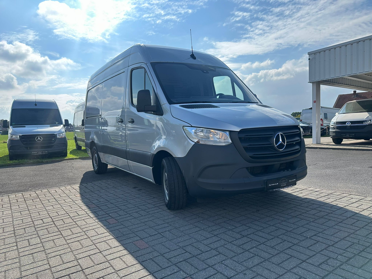 MERCEDES-BENZ Sprinter - Kravas mikroautobuss: foto 1 MERCEDES-BENZ Sprinter - Kravas mikroautobuss: foto 1