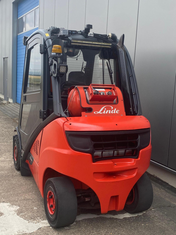 Linde Linde H 25 T - 6-372 h - Seitenschieber - - Gāzes iekrāvējs: foto 3 Linde Linde H 25 T - 6-372 h - Seitenschieber - - Gāzes iekrāvējs: foto 3
