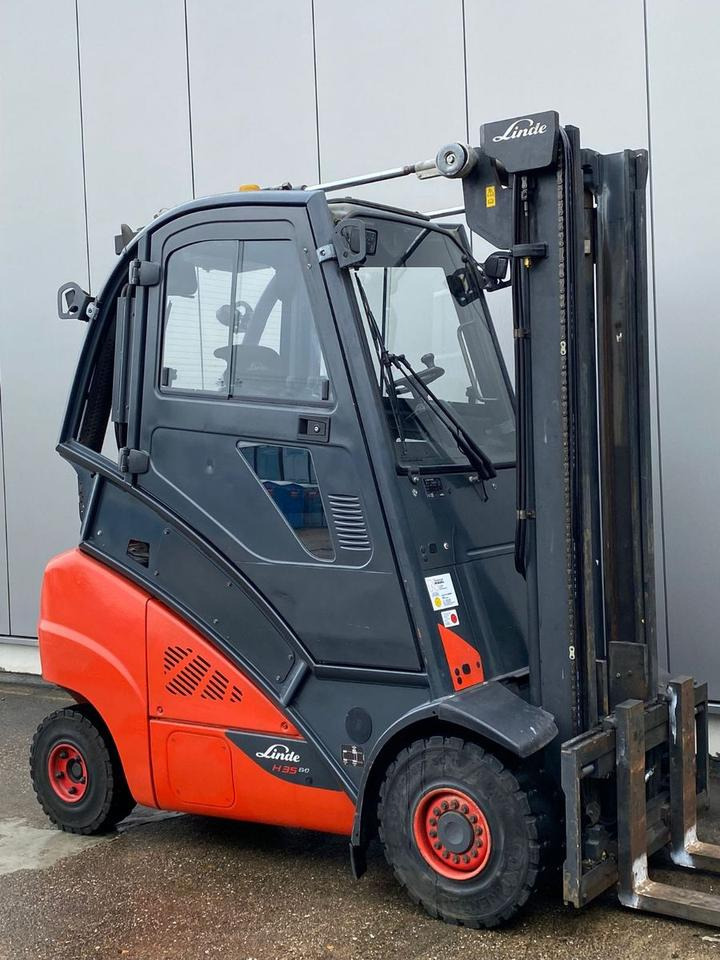 Linde Linde H 35 T - 6.012 h - Seitenschieber - - Gāzes iekrāvējs: foto 4 Linde Linde H 35 T - 6.012 h - Seitenschieber - - Gāzes iekrāvējs: foto 4