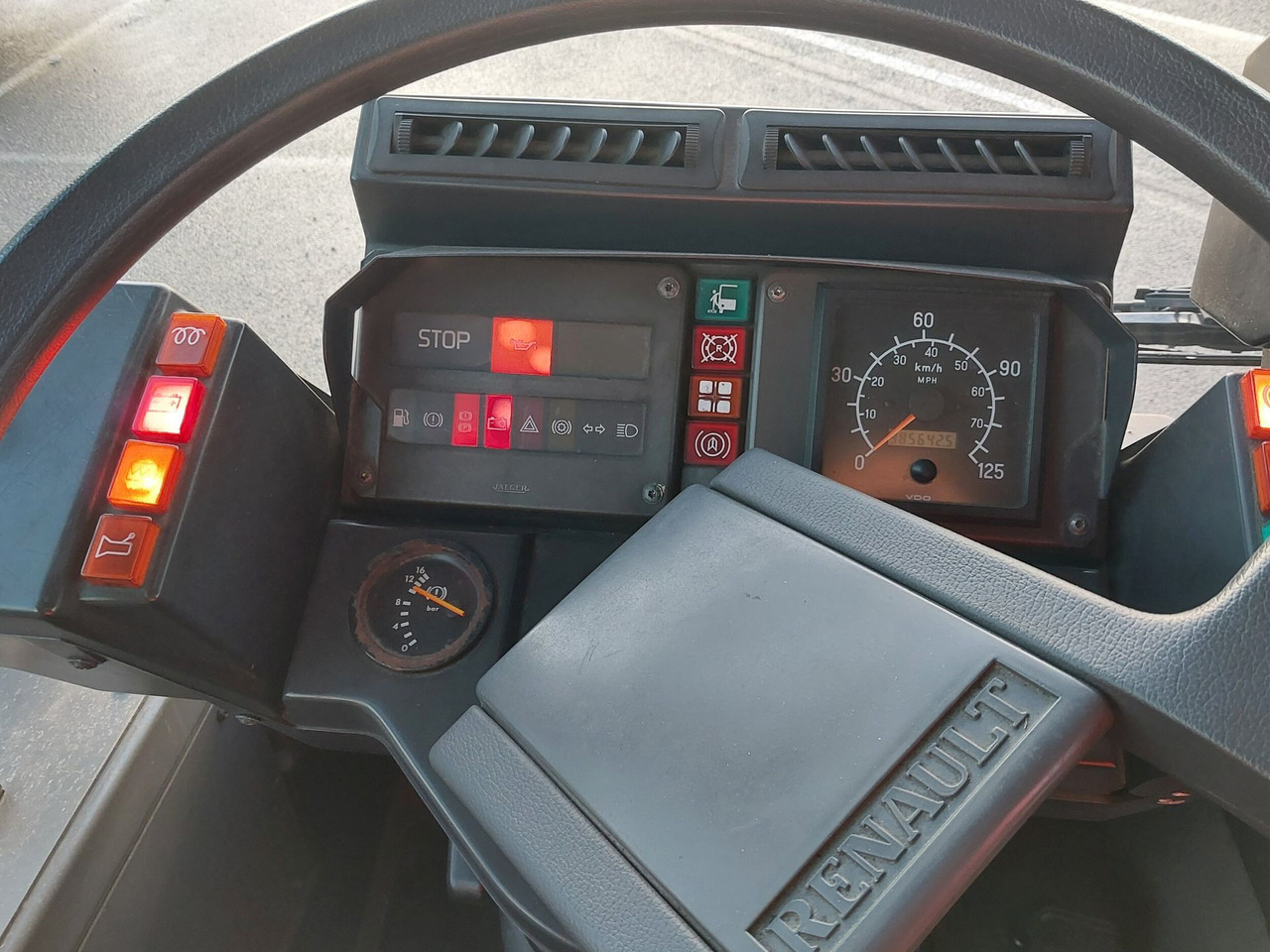 Bus articulé vélo marque IRISBUS modèle AGORA - Posmainais autobuss: foto 3 Bus articulé vélo marque IRISBUS modèle AGORA - Posmainais autobuss: foto 3