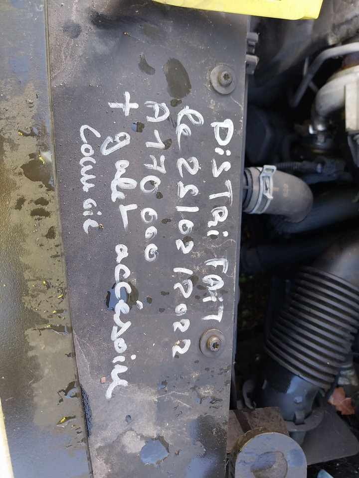 Citroën Berlingo PH2 Diesel. Contrôle technique défavorable pour défaillances majeures. VEHICULE VENDU EN L'ETAT, AUCUNE GARANTIE (il peut y avoir des problèmes mécanique non connus). - Vieglā automašīna: foto 5 Citroën Berlingo PH2 Diesel. Contrôle technique défavorable pour défaillances majeures. VEHICULE VENDU EN L'ETAT, AUCUNE GARANTIE (il peut y avoir des problèmes mécanique non connus). - Vieglā automašīna: foto 5